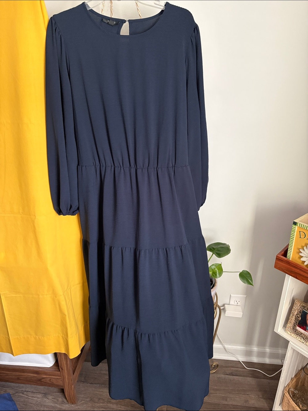Alfani Navy Tiered Long Sleeve Midi Dress Size 16W